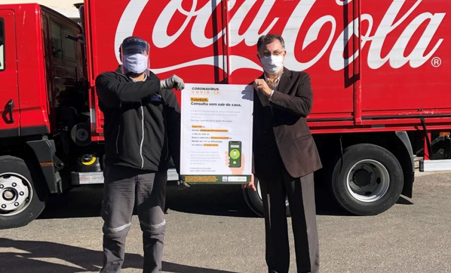 Hospital do Trabalhador recebe 24 mil garrafas de água