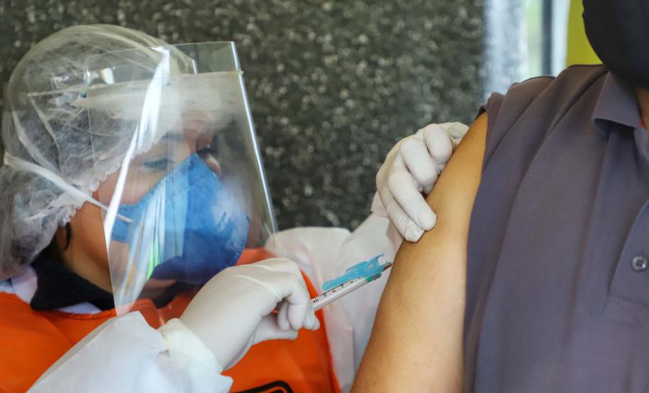 Paraná faz “blitz da saúde” para cuidar dos caminhoneiros