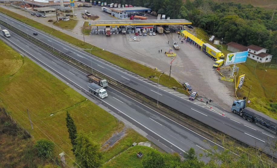 Paraná faz “blitz da saúde” para cuidar dos caminhoneiros
