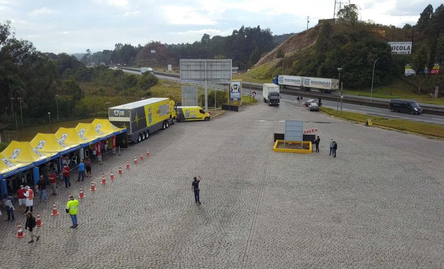 Paraná faz “blitz da saúde” para cuidar dos caminhoneiros
