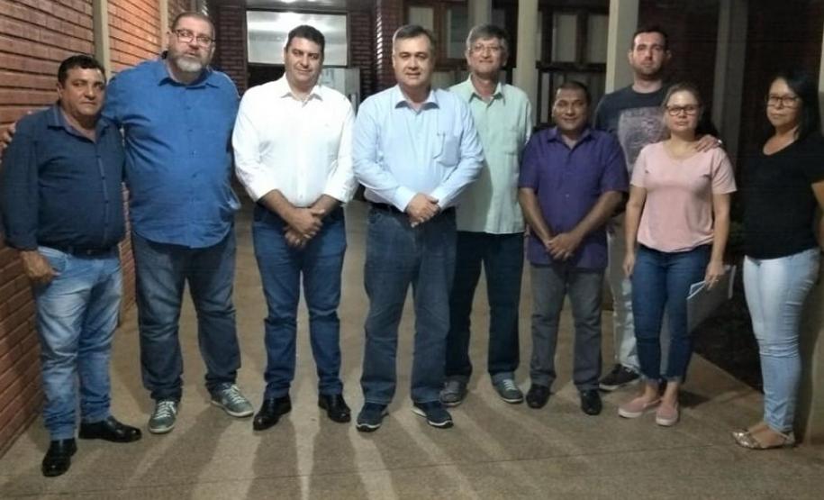 Secretário realiza reunião técnica em Barbosa Ferraz para discutir ações de combate à dengue