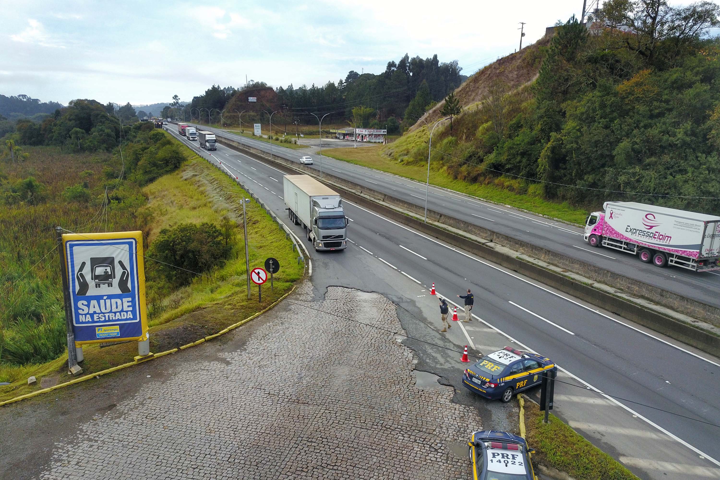Paraná faz “blitz da saúde” para cuidar dos caminhoneiros