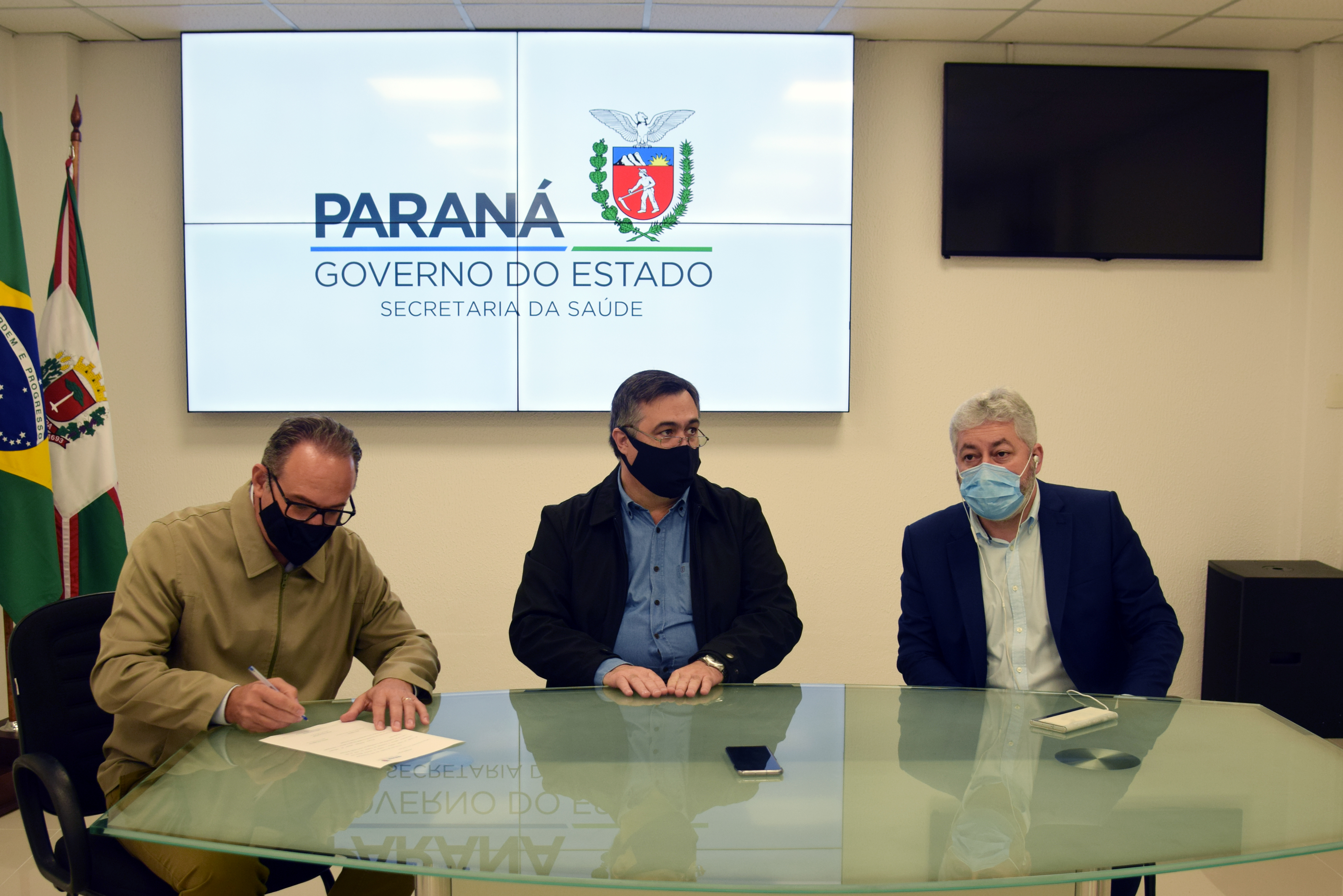 Saúde autoriza repasse de mais de R$ 13 milhões para investimentos em 10 municípios