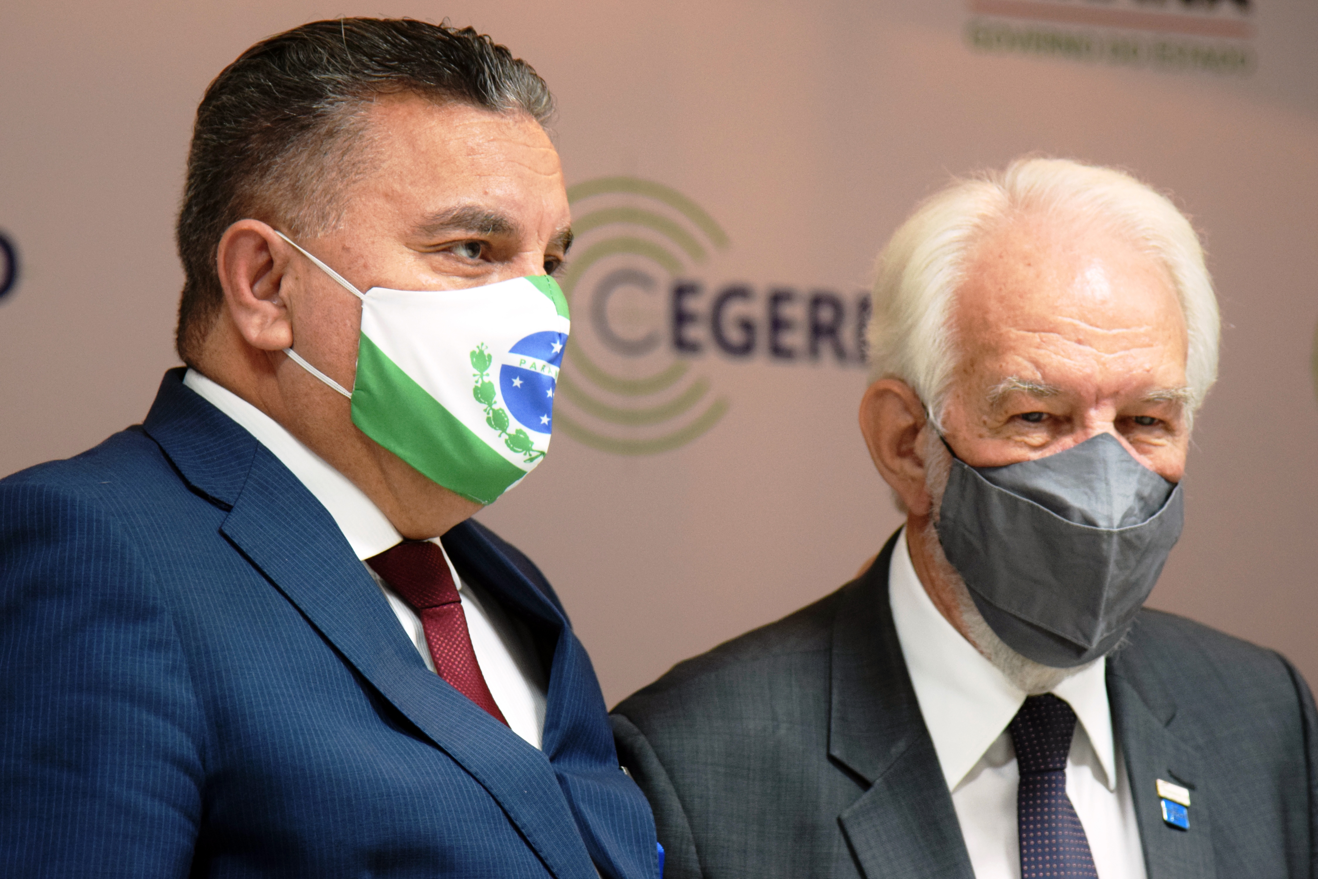 Secretário é homenageado pela Defesa Civil do Paraná