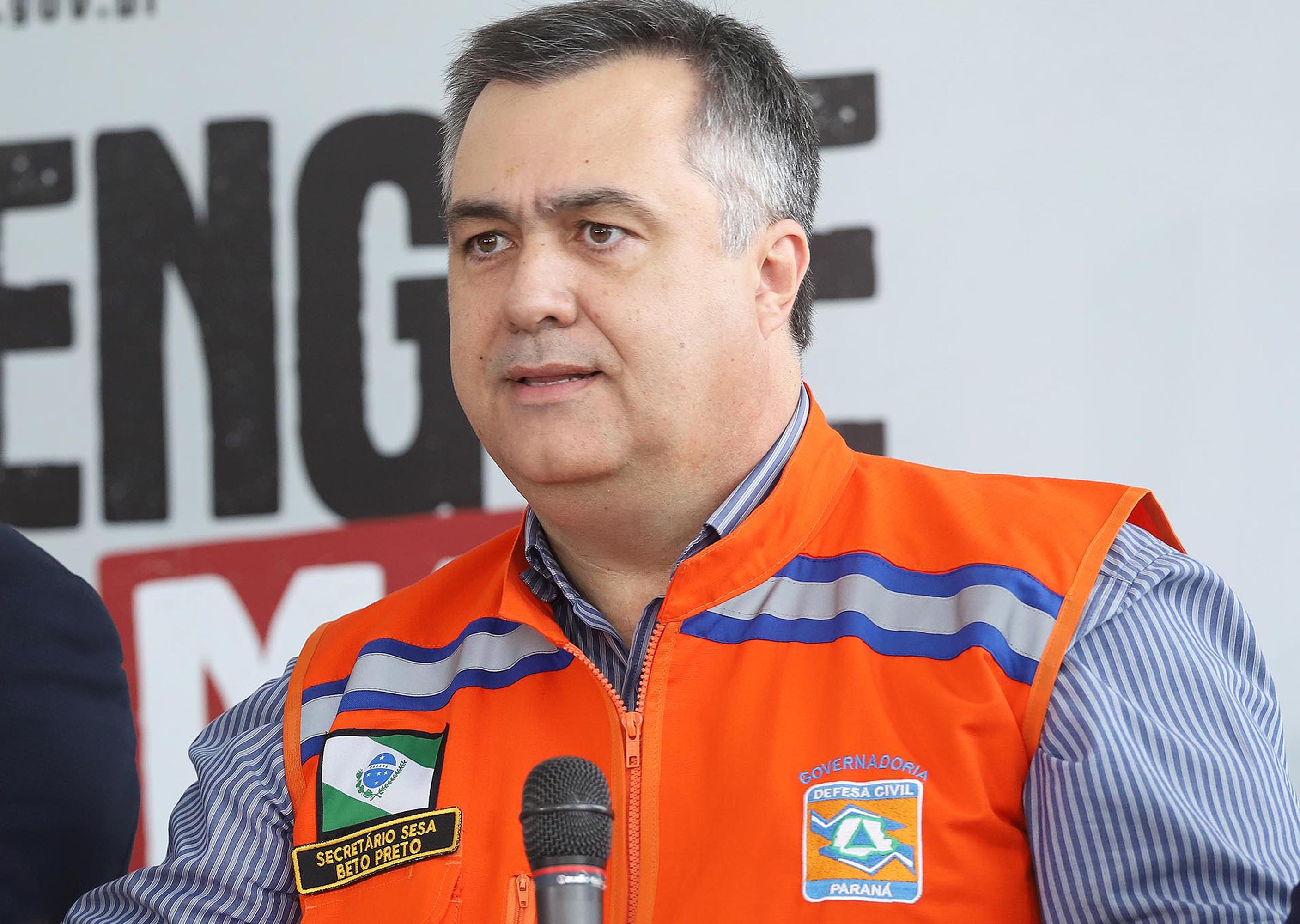 Guerra contra a dengue