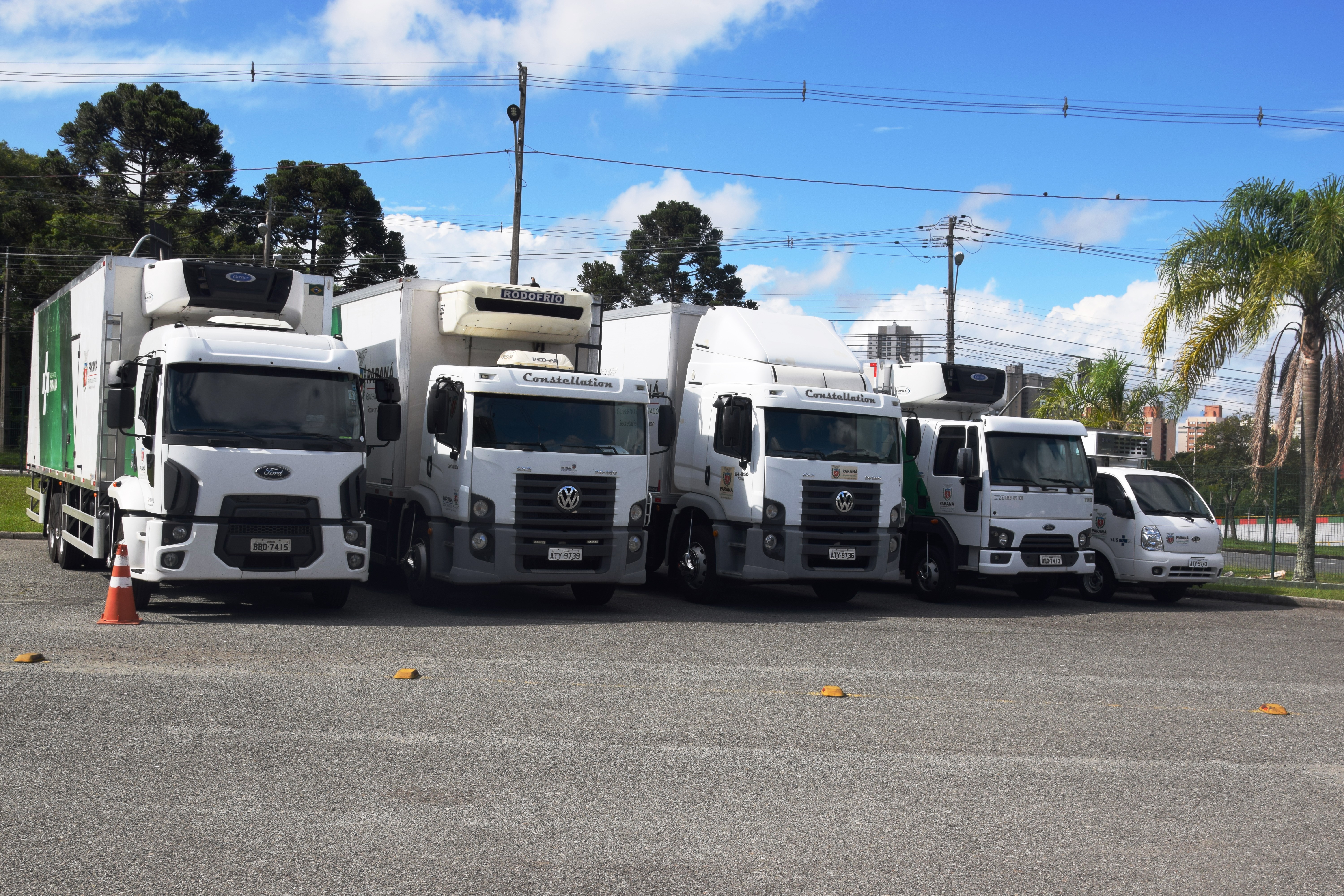 Paraná começa a distribuição de 2,2 milhões de itens para a vacinação da Covid-19