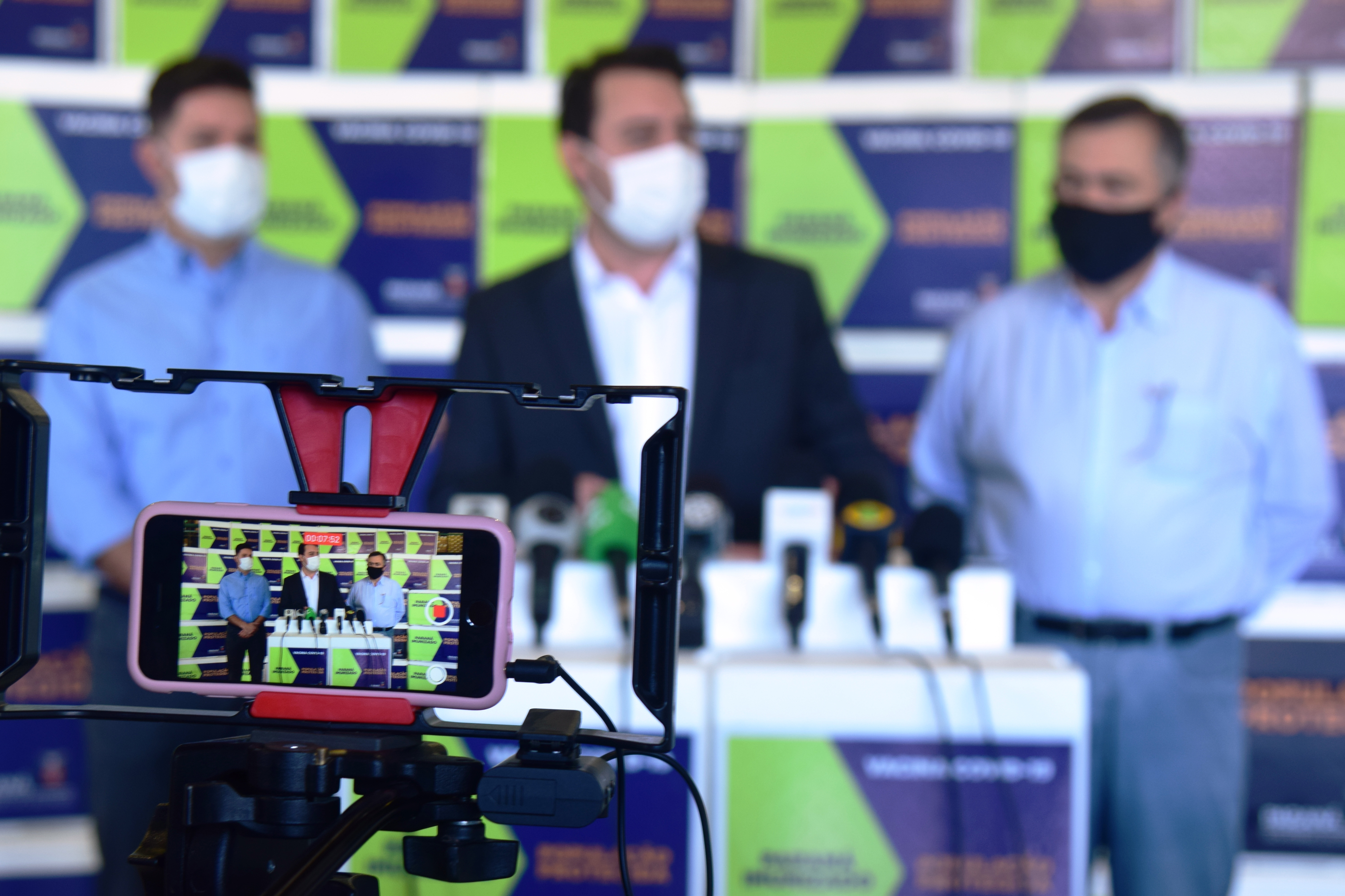 A ideia é incentivar ainda mais a imunização, valorizar a sua importância na luta contra a pandemia, e acelerar a aplicação em cidades que têm mais dificuldades de operacionalizar o Plano Estadual de Vacinação contra a Covid-19.