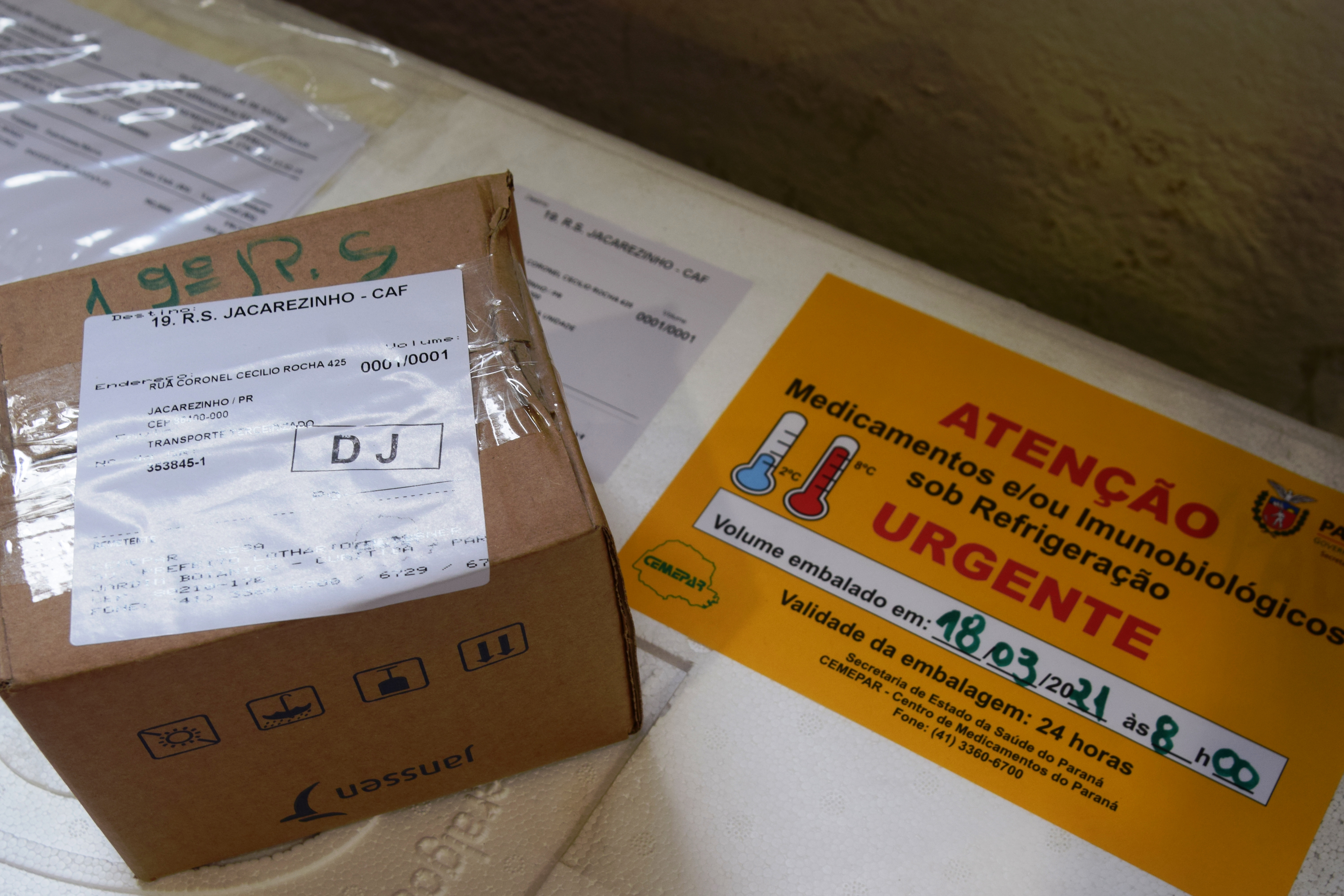 Saúde distribui medicamentos de kit de intubação para 31 hospitais do Paraná
