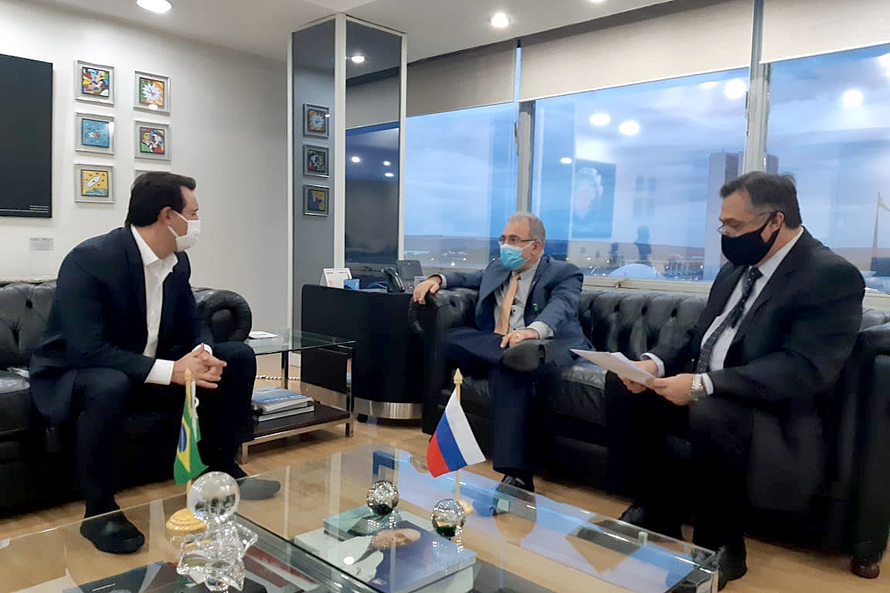 O governador Carlos Massa Ratinho Junior e o secretário de Saúde Beto Preto se reuniram com o ministro da Saúde, Marcelo Queiroga, nesta terça-feira (6) em Brasília.