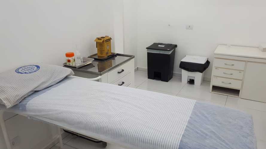 Vacinação contra a Covid-19 em Sertaneja.