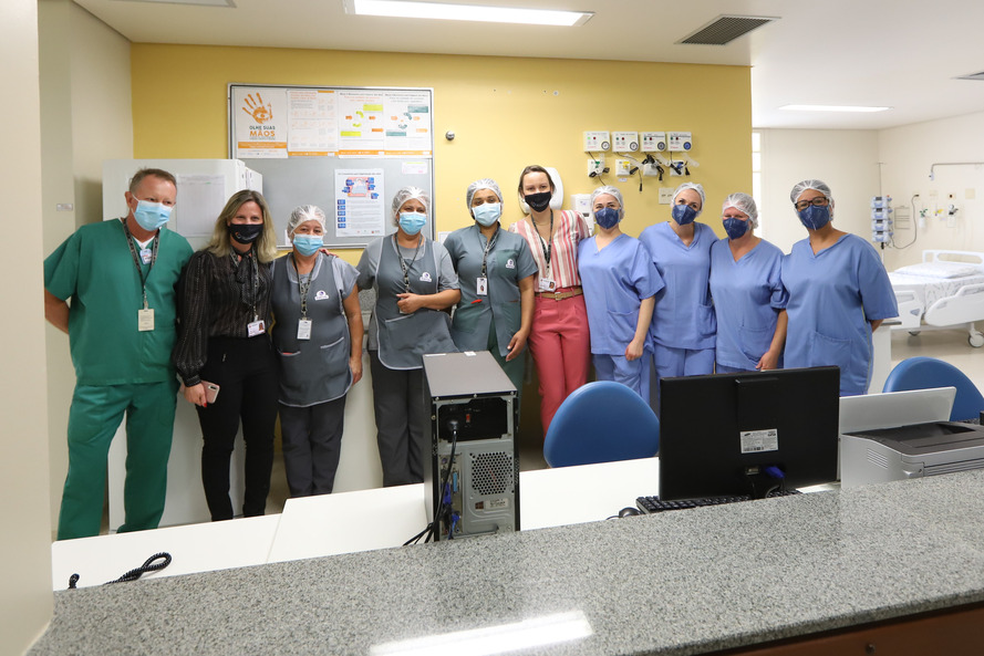 O governador Carlos Massa Ratinho Junior visita nesta quarta-feira (14) o Hospital Regional São Sebastião, na Lapa. A Secretaria de Estado da Saúde disponibiliza seis leitos de UTI no hospital. A unidade já conta com 40 leitos de enfermaria na estratégia de combate à Covid-19.
