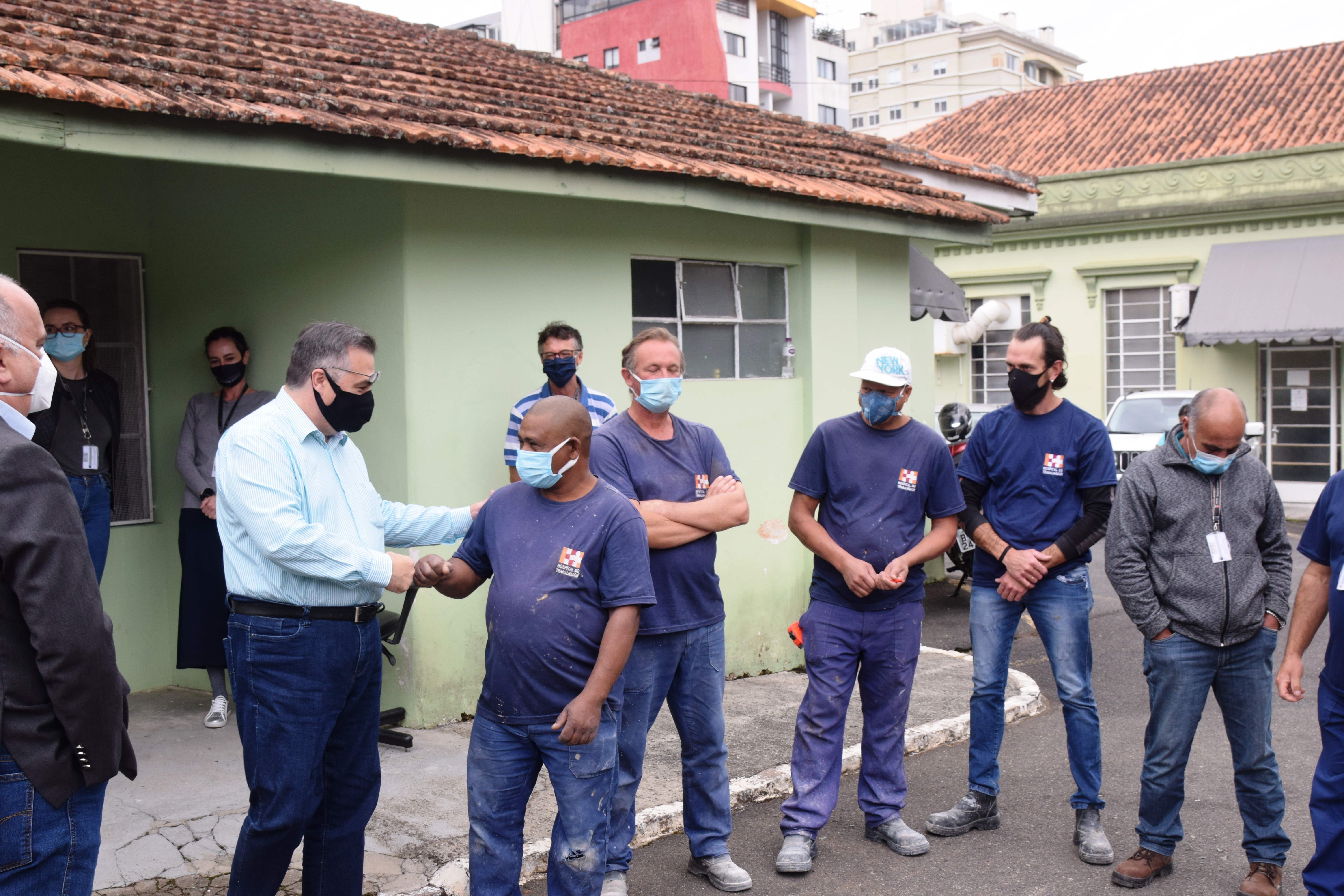 Hospital Oswaldo Cruz inaugura nova farmácia e otimiza espaço para futuras ampliações de leitos