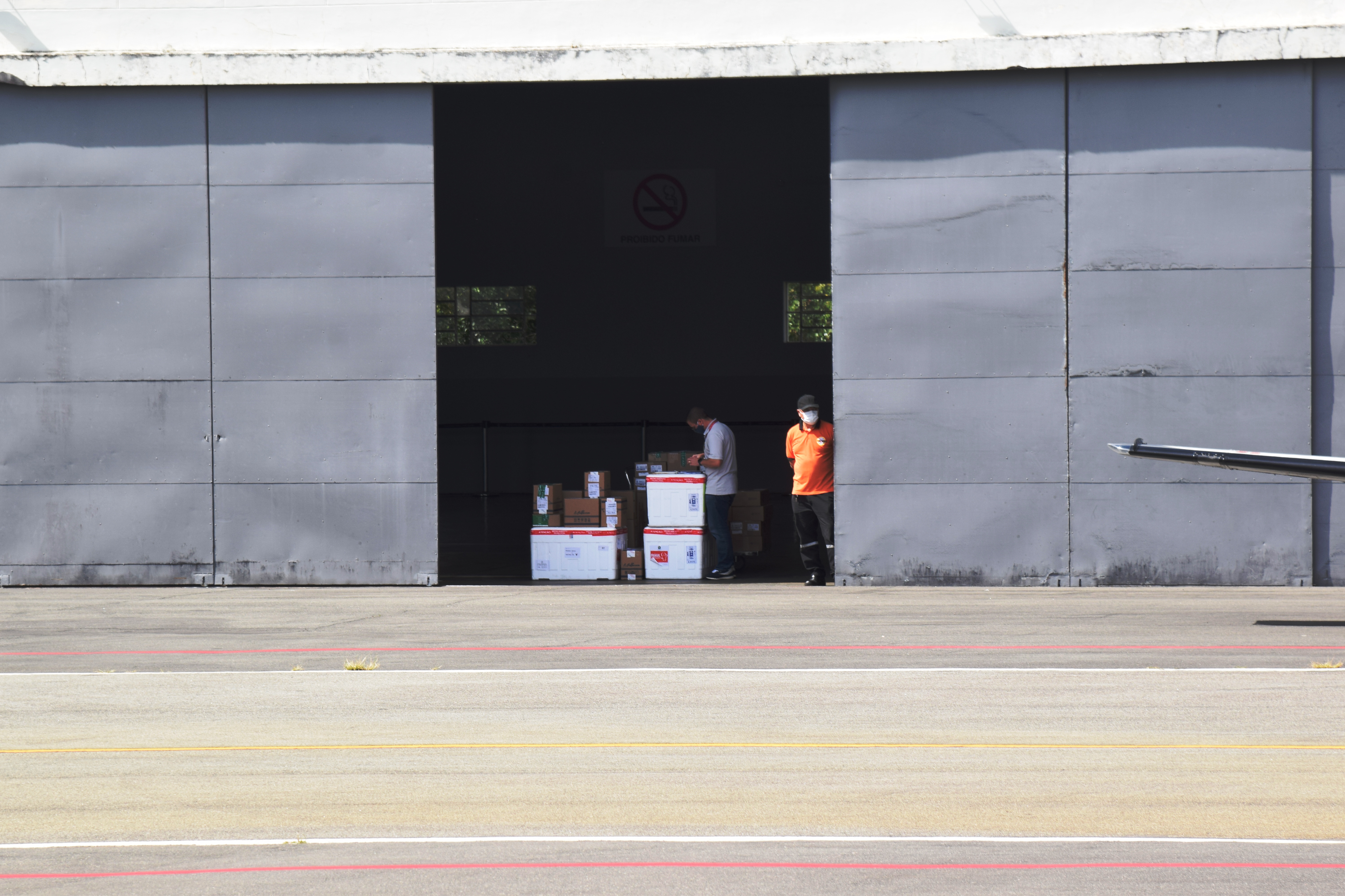 Estado distribui mais 205 mil vacinas contra a Covid-19; veja divisão por regional