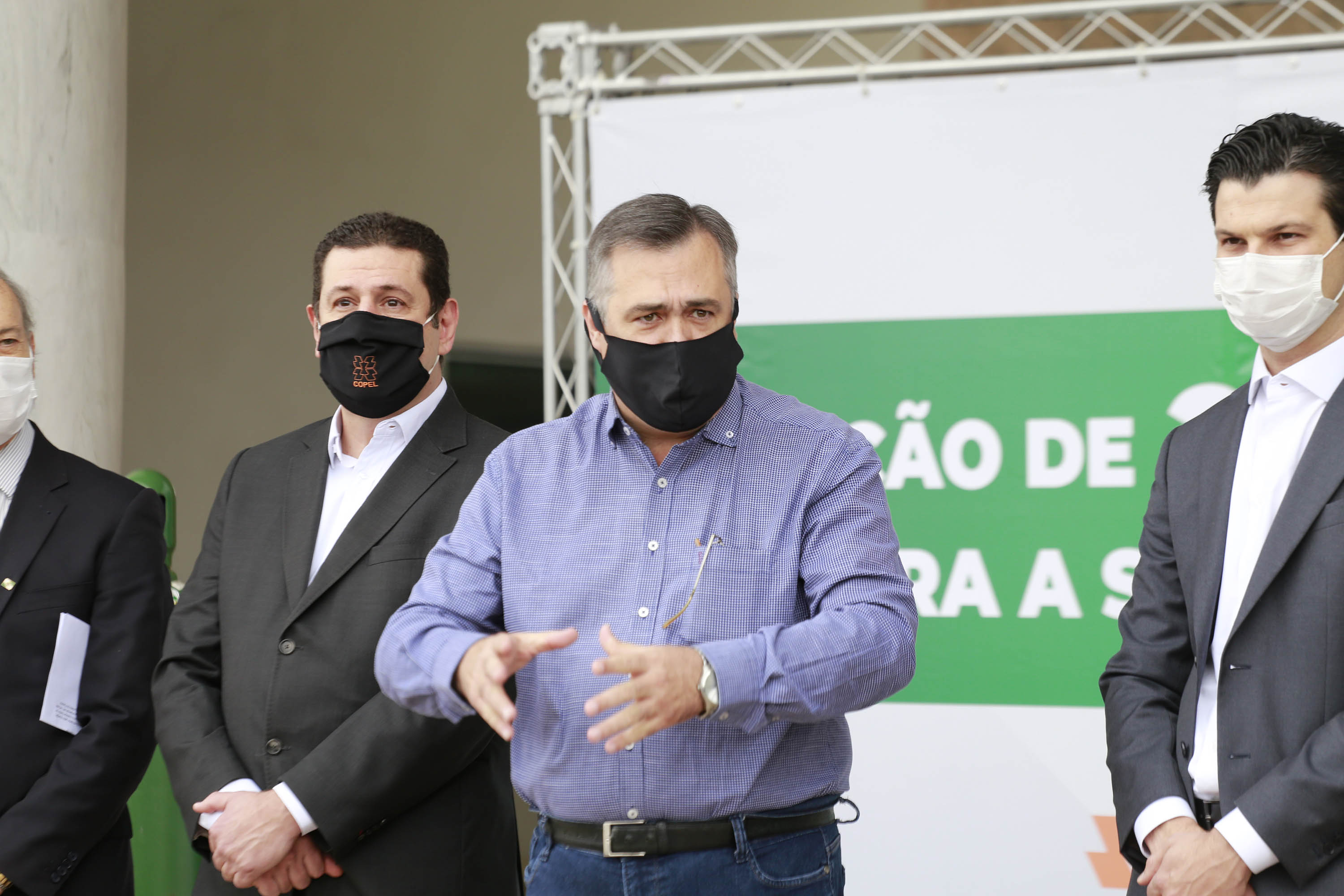 Copel doa 217 cilindros de oxigênio para tratamento da Covid-19
