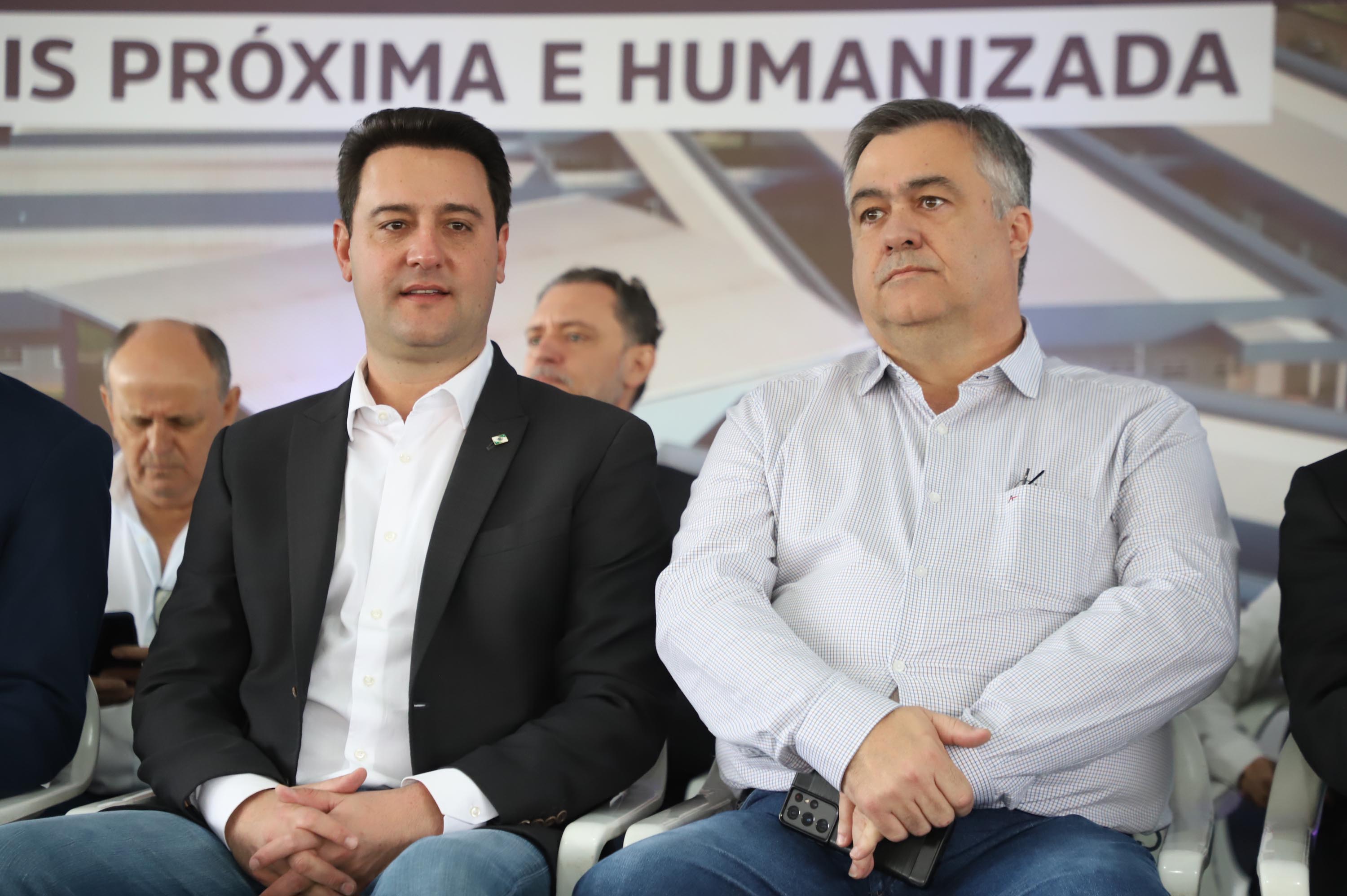 Megaestrutura: governador inaugura Hospital da Criança de Maringá