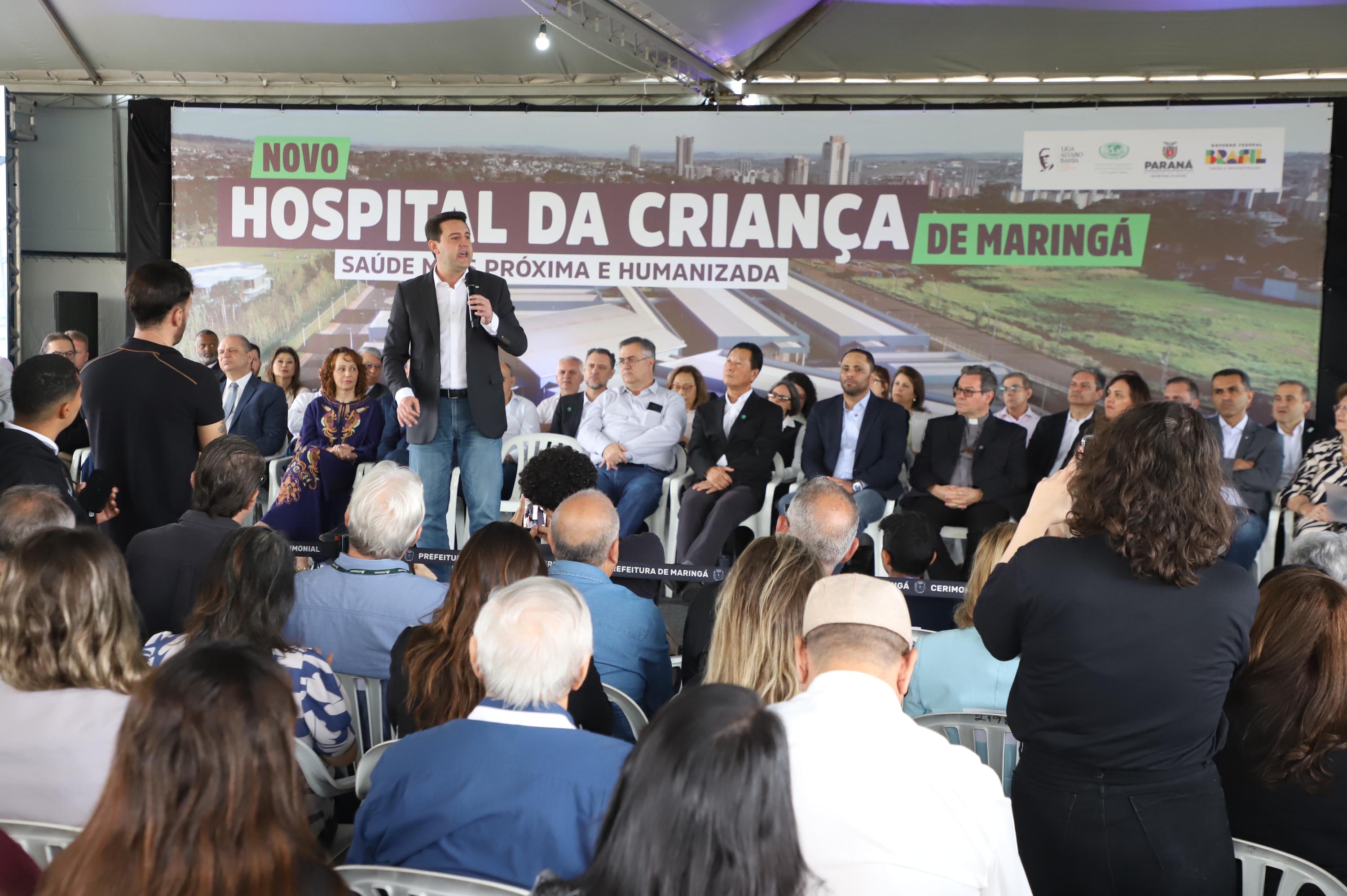 Megaestrutura: governador inaugura Hospital da Criança de Maringá