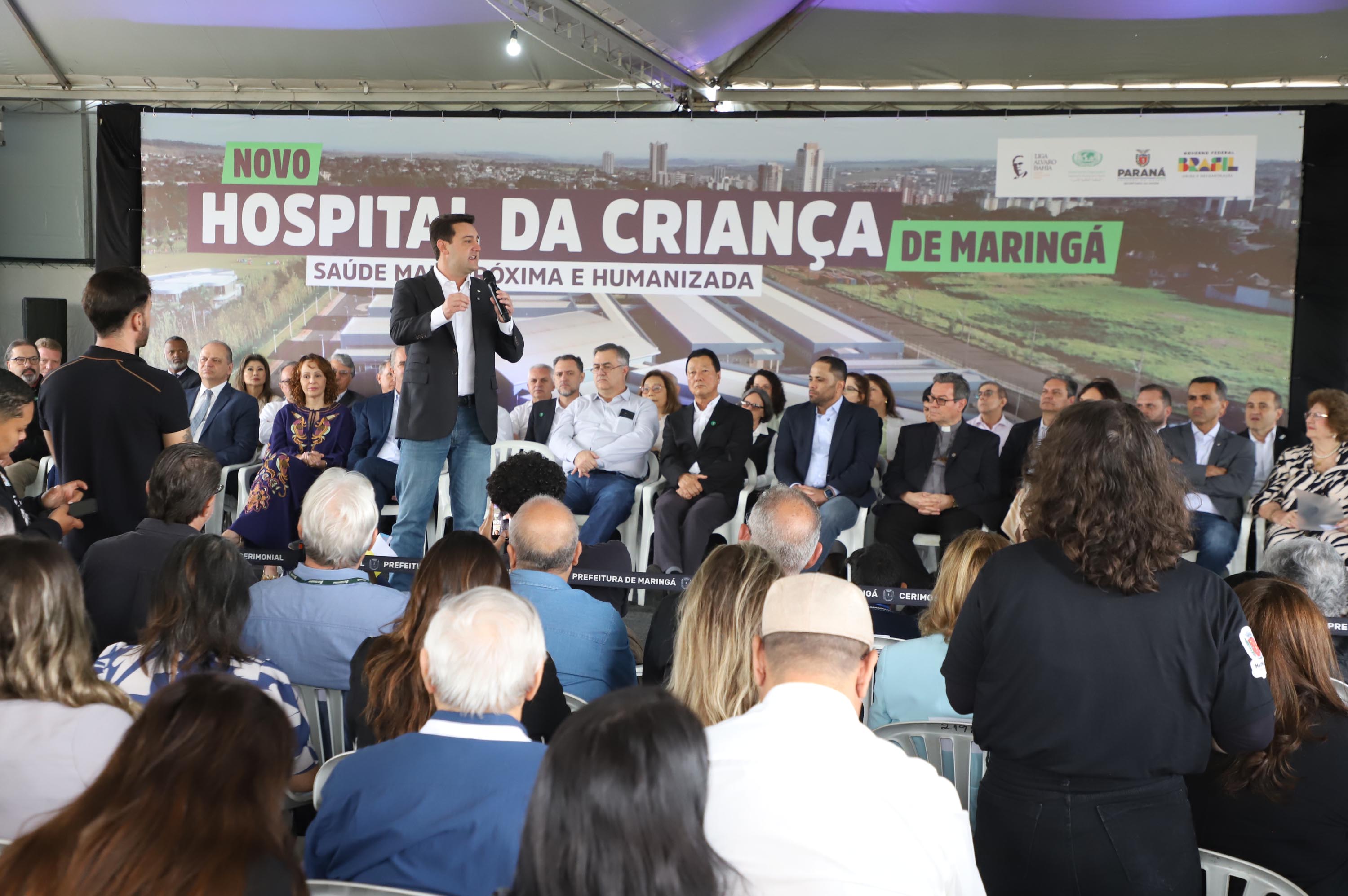 Megaestrutura: governador inaugura Hospital da Criança de Maringá