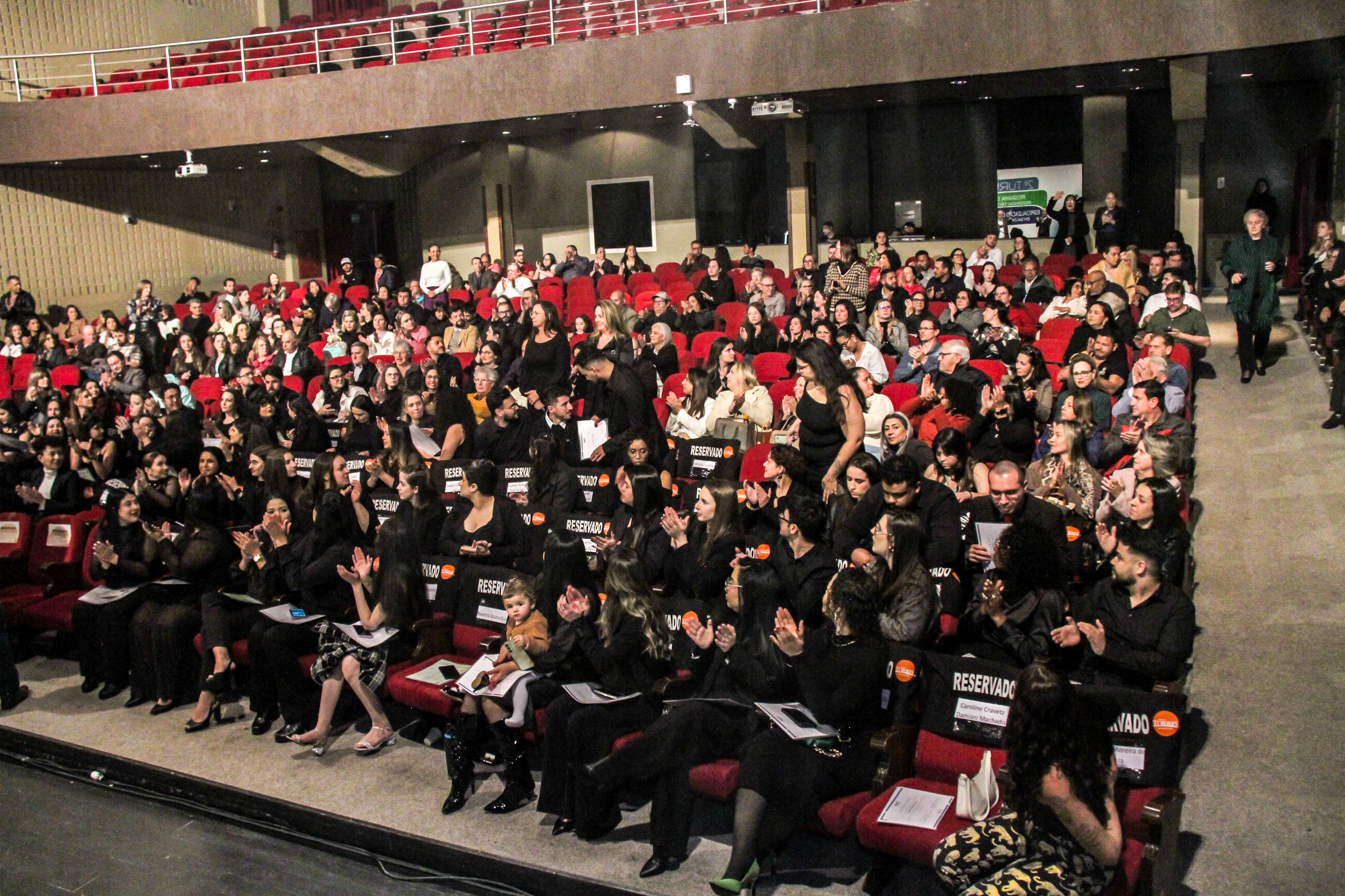 108 residentes técnicos concluem atividades práticas em gestão da saúde pública