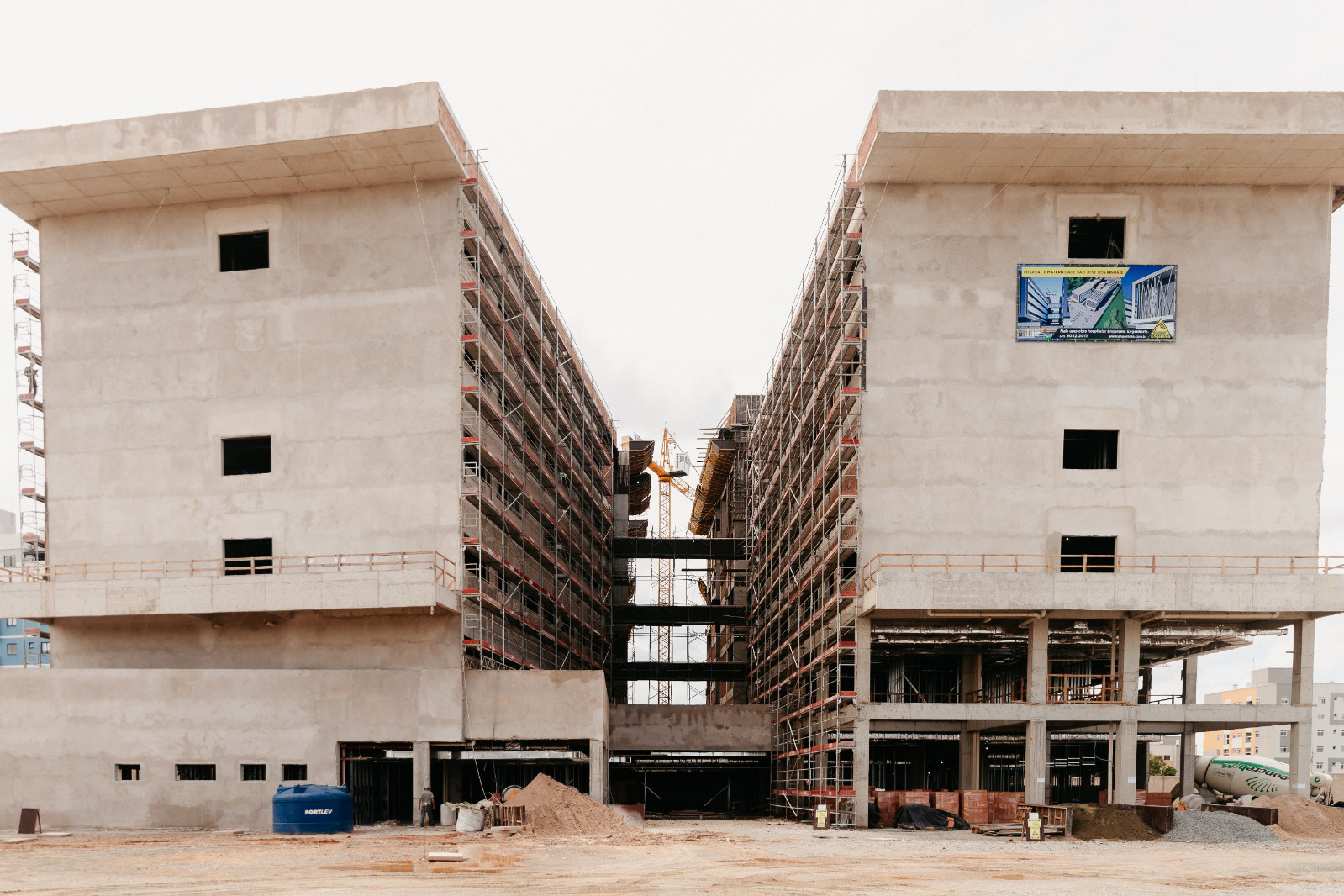 Obras do novo hospital de São José dos Pinhais chegam a 32,2% de execução