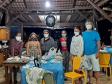 Mesmo sem casos confirmados, ação voluntária entregou máscaras para moradores da Ilha do Mel