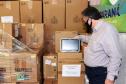 A Secretaria de Estado da Saúde (Sesa) disponibilizou esta semana oito respiradores e oito monitores para o Hospital Universitário do Oeste do Paraná (HUOP) e encaminhou nesta sexta-feira (18) mais 20 monitores e 20 respiradores para o Hospital do Coração, também em Cascavel.