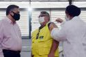 Paraná inicia vacinação contra a Covid-19 em trabalhadores do transporte aéreo