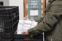 Paraná recebe novo lote de vacinas contra a Covid-19 e distribui 195,3 mil imunizantes nesta terça