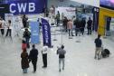Vacinação de trabalhadores e viajantes já está disponível em aeroportos do Paraná