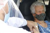 Paraná soma 1,9 milhão de doses aplicadas e 1,43 milhão de pessoas vacinadas contra a Covid-19