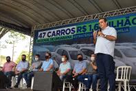 Estado entrega 47 veículos para a Saúde da Região de Umuarama e assina convênio de R$ 5 milhões