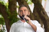 Estado entrega 47 veículos para a Saúde da Região de Umuarama e assina convênio de R$ 5 milhões