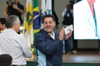 Ratinho Junior autoriza curso de Medicina na Unespar, demanda histórica da região de Apucarana