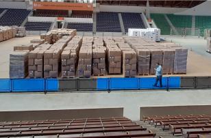 Paraná recebe mais de 370 mil itens de proteção individual para enfrentamento da Covid-19