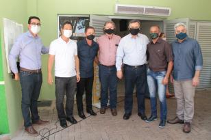 Sesa entrega equipamentos, veículo e inaugura Unidade de Saúde da Família em Munhoz de Mello