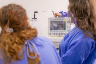 641 vagas: inscrições em concurso para Quadro Própria da Saúde estão abertas