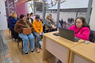 Carreta Saúde da Mulher realiza exames e consultas gratuitas em Cambira a partir desta terça-feira