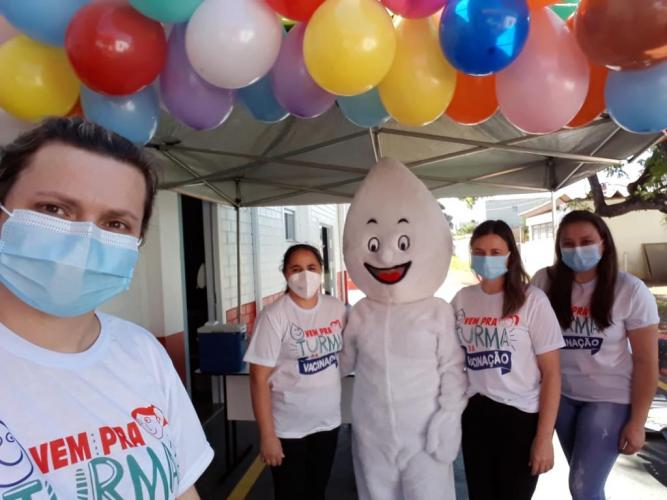 Dia D de vacinação no Paraná