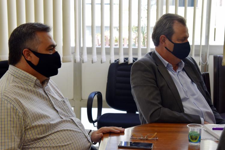 Sesa e Seti recebem nova diretoria do HU UEPG