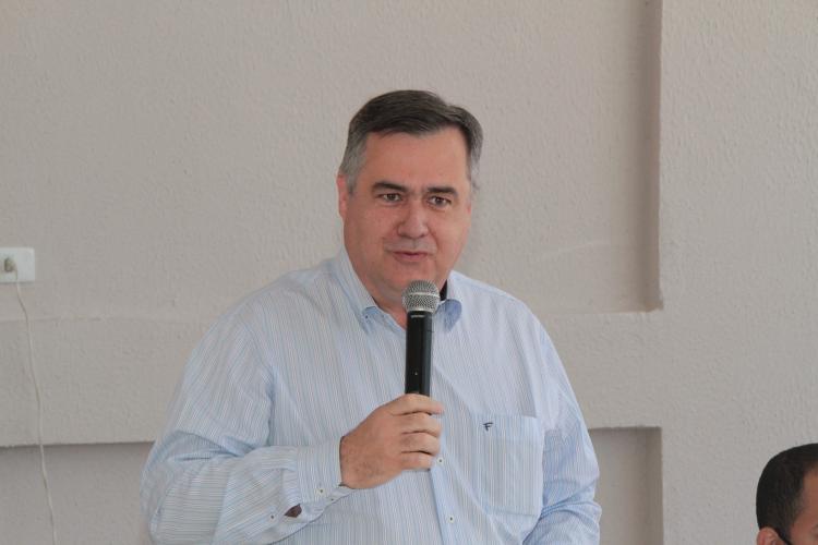 Sesa entrega equipamentos, veículo e inaugura Unidade de Saúde da Família em Munhoz de Mello