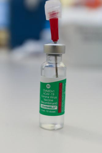 Complexo do Trabalhador vacina 92% dos profissionais da linha de frente