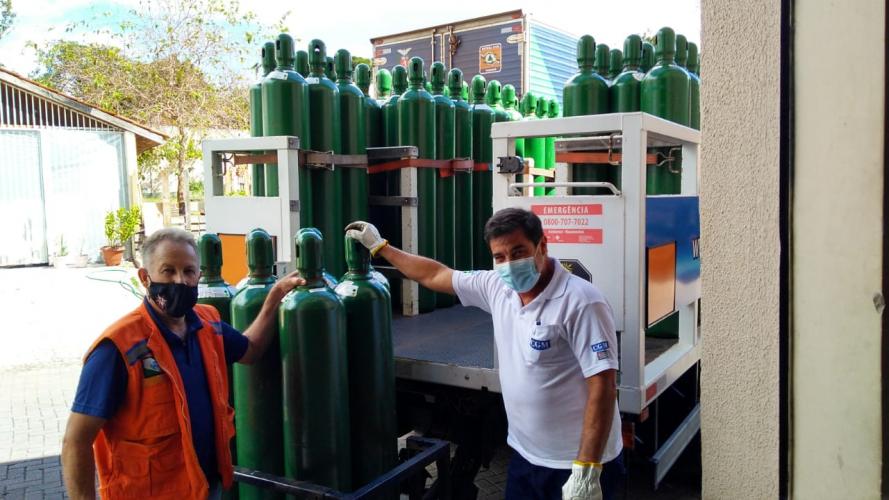 Paraná recebe cilindros de oxigênio da Petrobras
