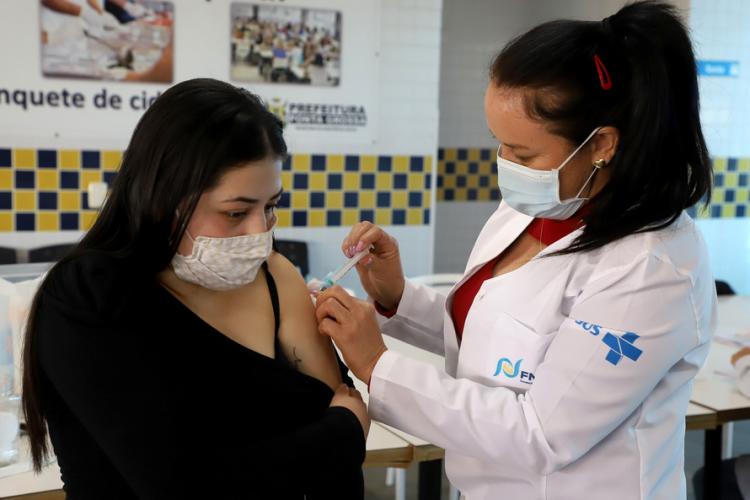 Paraná é o segundo estado que mais aplicou a segunda dose da vacina contra a Covid-19