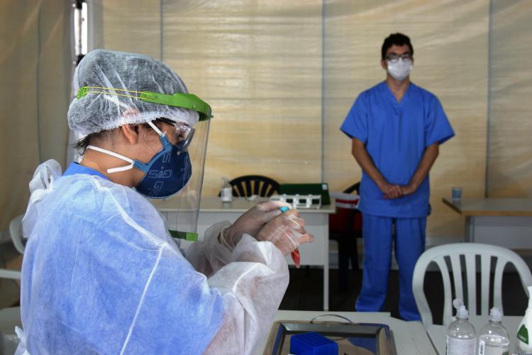 Paraná mantém liderança nacional em testagem padrão ouro para detecção da Covid-19