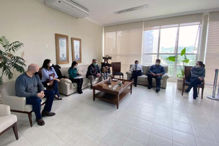 Saúde realiza reunião em Umuarama para realinhamento da rede hospitalar