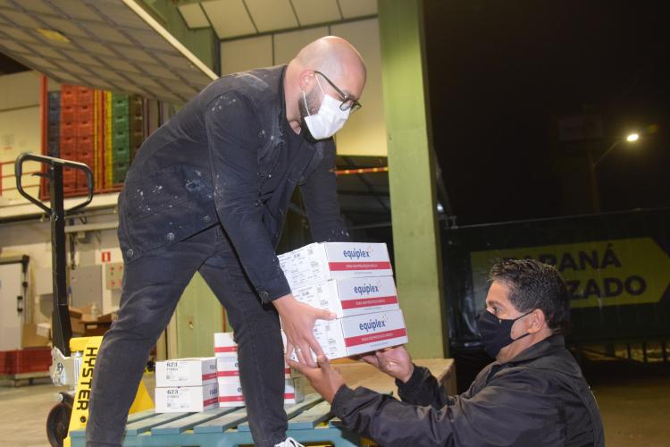 Estado entrega 47,2 mil vacinas contra a Covid-19 para Curitiba