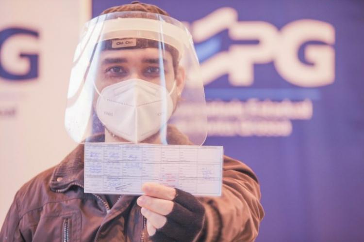 Paraná ultrapassa marca de 30 mil profissionais do ensino superior vacinados contra a Covid-19
