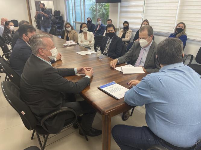 Termo entre Sesa e Seti permite que Hospital Regional torne-se hospital escola no Sudoeste