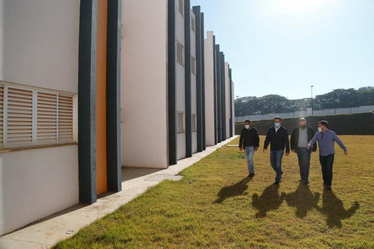 Governador visita nova unidade da Santa Casa de Paranavaí, viabilizada com recursos do Estado