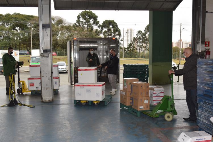 Mais 50,3 mil vacinas contra a Covid-19 para primeira dose são distribuídas