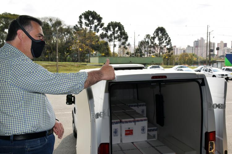 Paraná recebe 190 mil vacinas contra a Covid-19